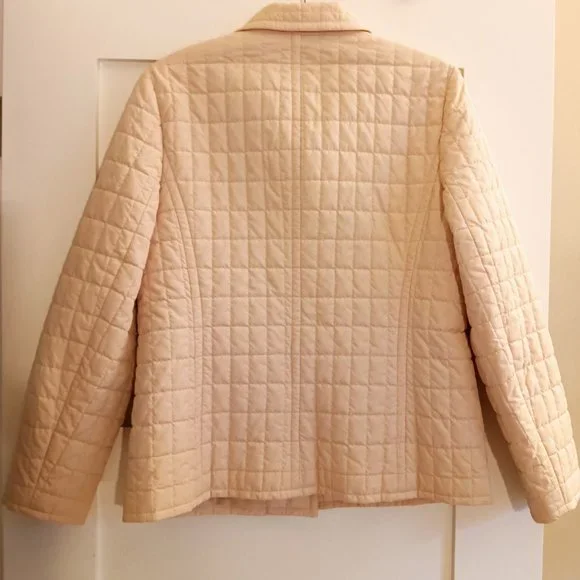 Talbots Cream Quilted 3 Button Lightweight Jacket with Pockets Size 6 As New - Picture 2 of 4